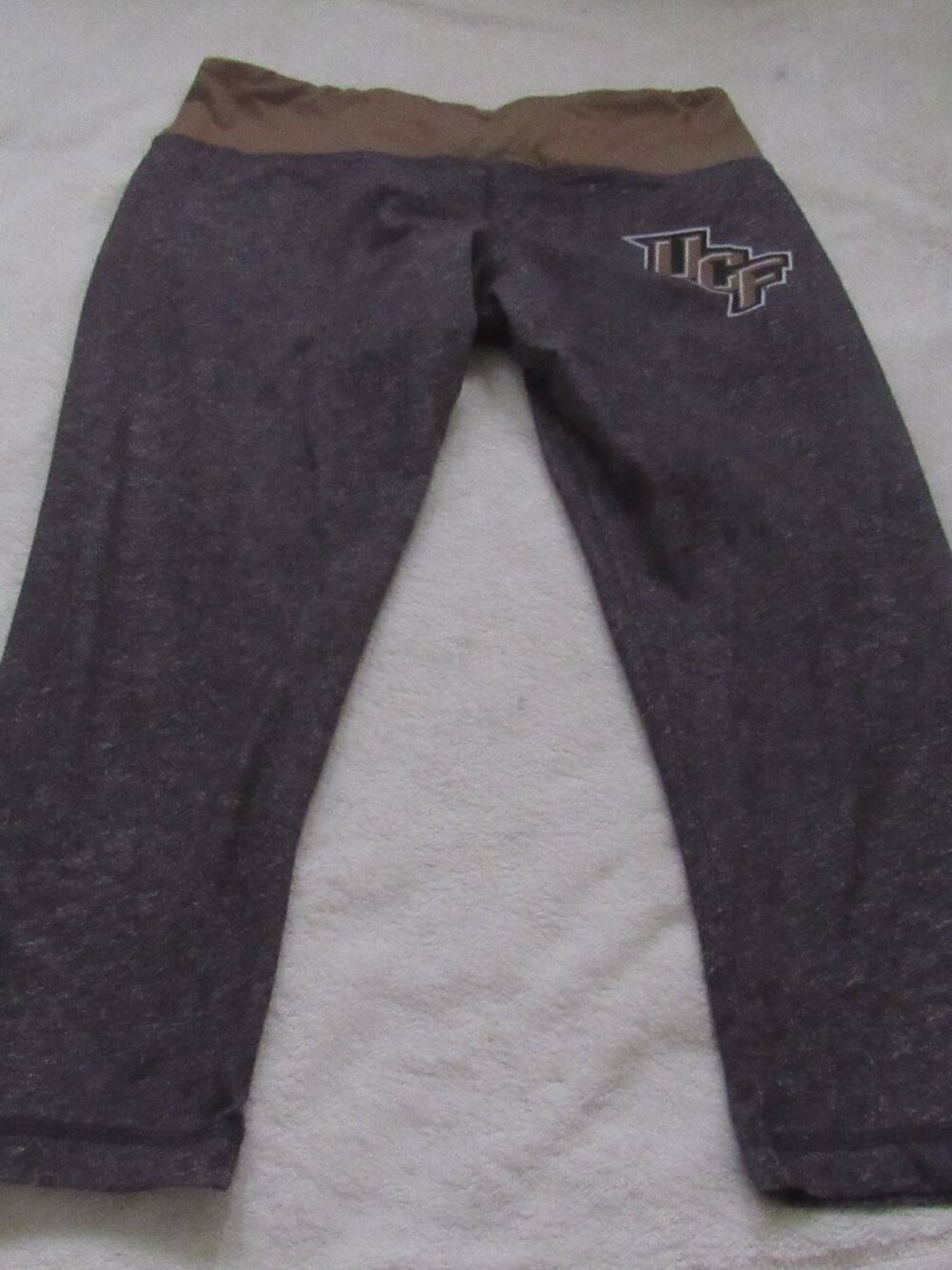 Redshirt UCF University of Central Florida Knights Capri Leggings  Medium  USED